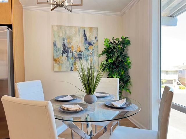 908 Higate Dr, Daly City, CA 94015