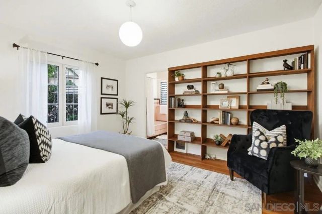 2854 Albatross Street, San Diego, CA 92103