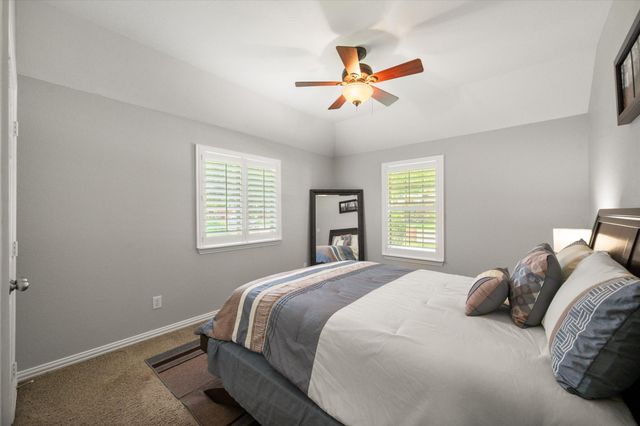 905 Killian Drive, Mansfield, TX 76063