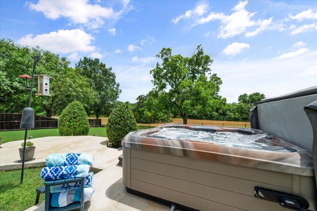 905 Killian Drive, Mansfield, TX 76063