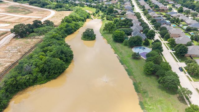 905 Killian Drive, Mansfield, TX 76063