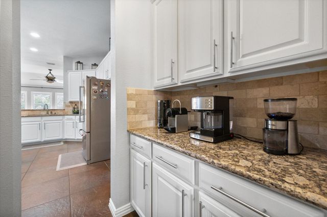 905 Killian Drive, Mansfield, TX 76063