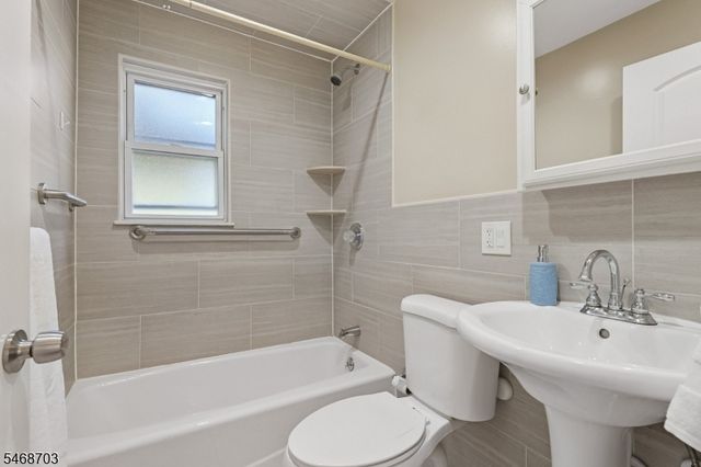 47 Freeman Pl, Nutley Twp., NJ 07110