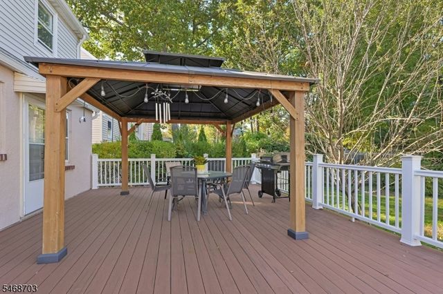 47 Freeman Pl, Nutley Twp., NJ 07110