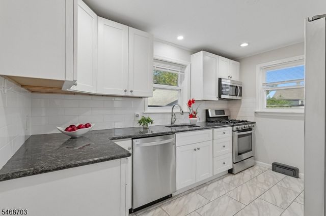 47 Freeman Pl, Nutley Twp., NJ 07110