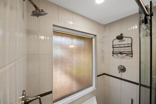 9910 Caddo Trail, Magnolia, TX 77354