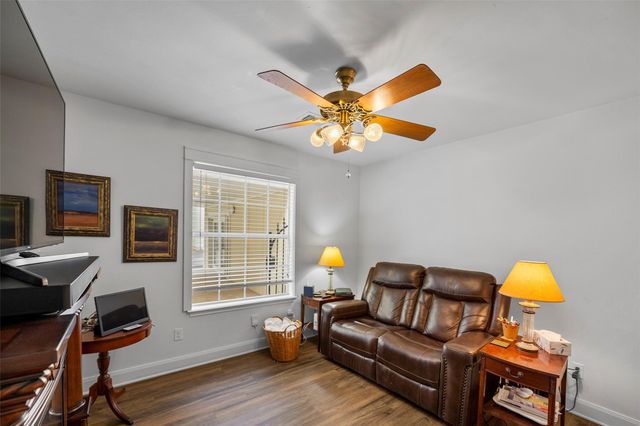 9910 Caddo Trail, Magnolia, TX 77354