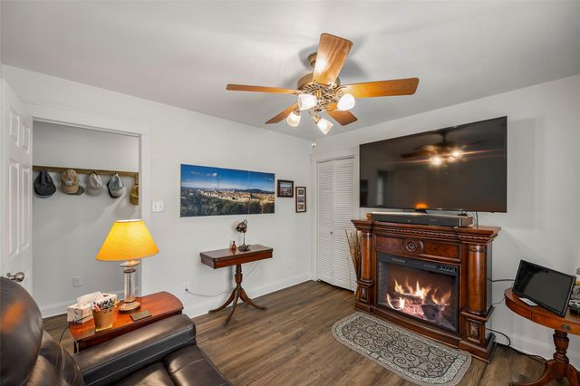 9910 Caddo Trail, Magnolia, TX 77354