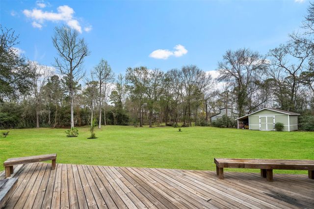 9910 Caddo Trail, Magnolia, TX 77354