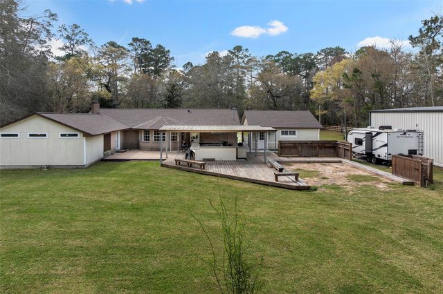 9910 Caddo Trail, Magnolia, TX 77354