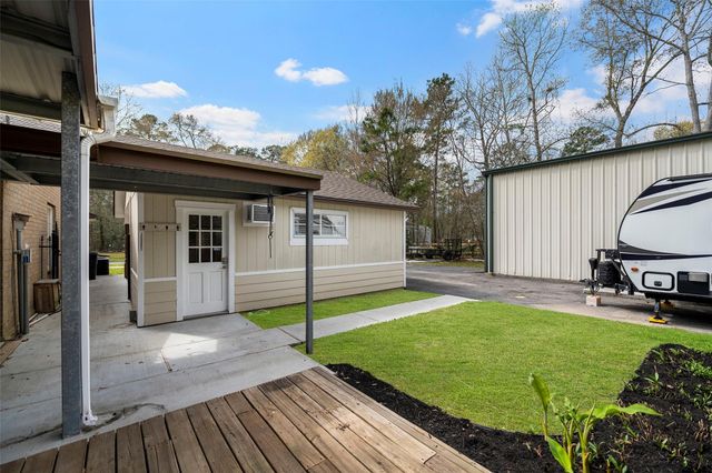 9910 Caddo Trail, Magnolia, TX 77354