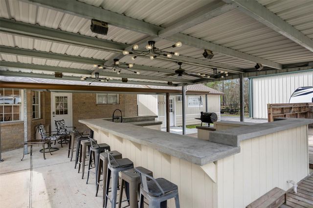 9910 Caddo Trail, Magnolia, TX 77354