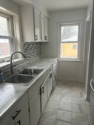 12748 S Lowe Avenue, Chicago, IL 60628