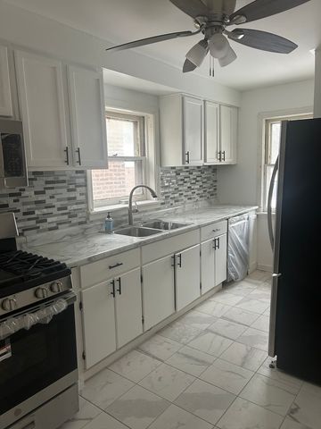 12748 S Lowe Avenue, Chicago, IL 60628