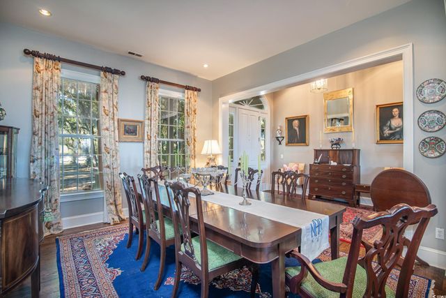 762 Wraggs Ferry Rd., Georgetown, SC 29440