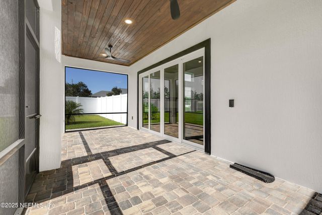 212 N PRAIRIE LAKES Drive, St. Augustine, FL 32084