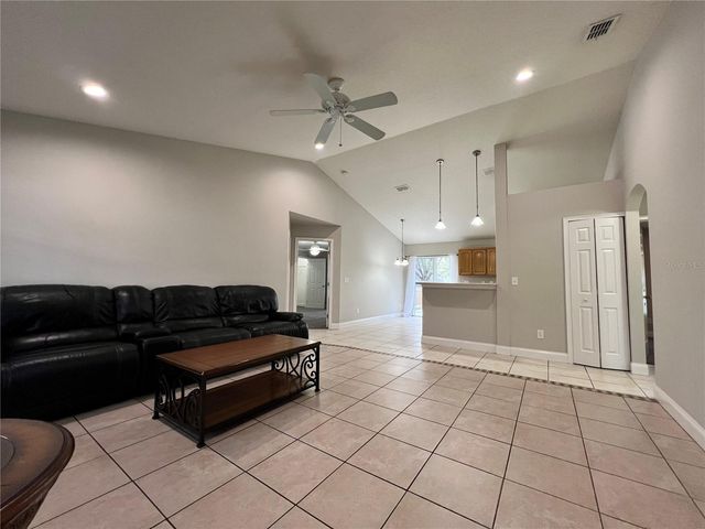 2336 W ORANGE ROAD, Deland, FL 32724