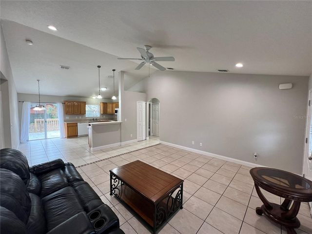 2336 W ORANGE ROAD, Deland, FL 32724