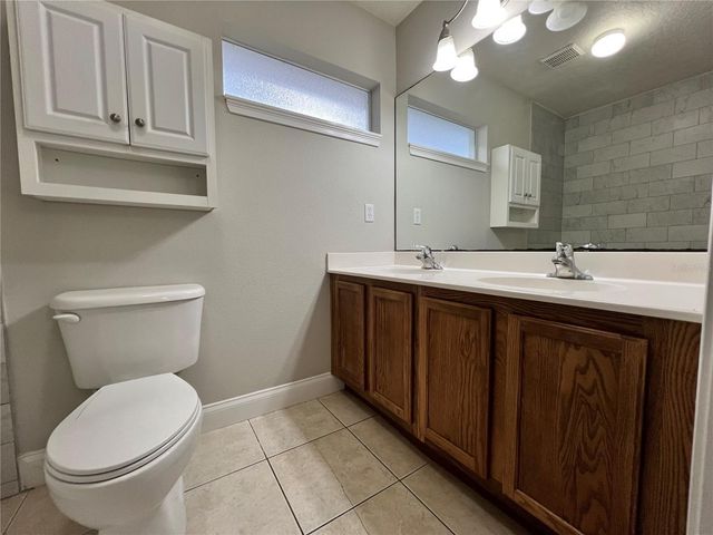 2336 W ORANGE ROAD, Deland, FL 32724