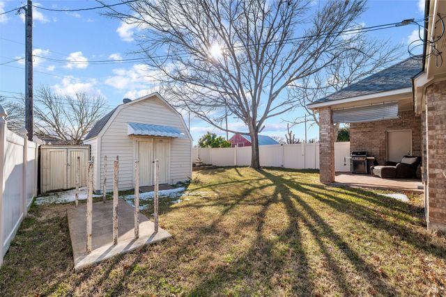 410 Morning Dove Drive, Duncanville, TX 75137