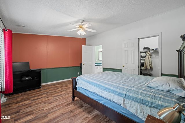 913 Silas Moore Road, Benson, NC 27504