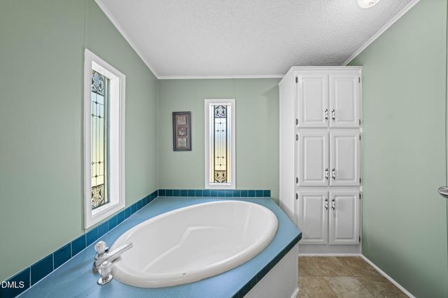 913 Silas Moore Road, Benson, NC 27504