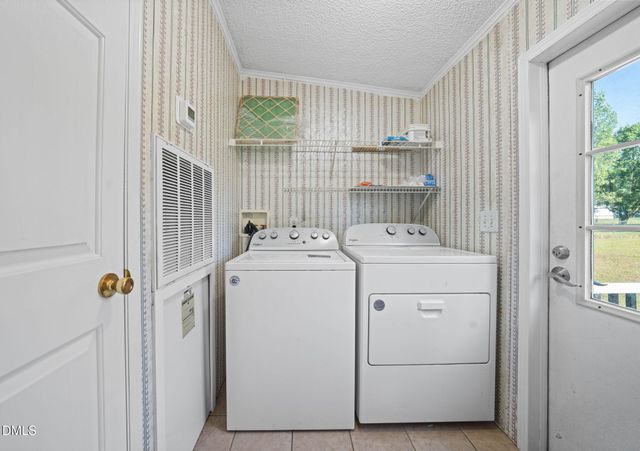 913 Silas Moore Road, Benson, NC 27504