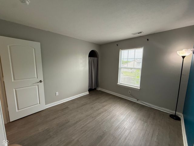 8836 Kipling Drive, Indianapolis, IN 46239