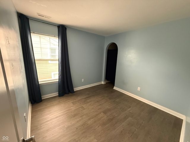 8836 Kipling Drive, Indianapolis, IN 46239
