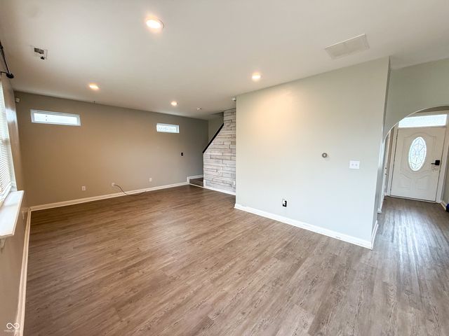 8836 Kipling Drive, Indianapolis, IN 46239