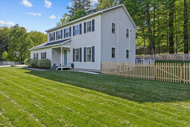 4 Greenbriar Drive, Essex, VT 05452