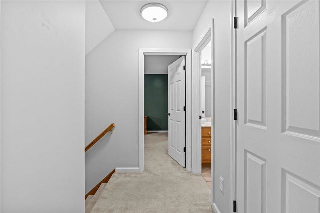 4 Greenbriar Drive, Essex, VT 05452