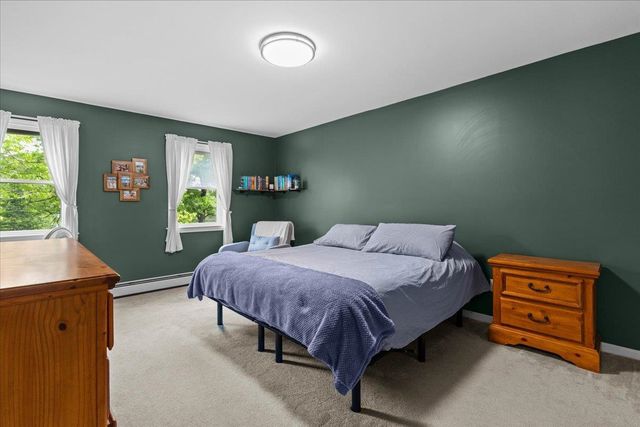 4 Greenbriar Drive, Essex, VT 05452