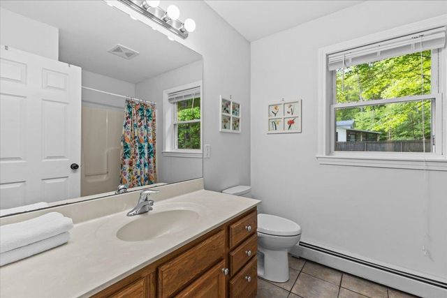 4 Greenbriar Drive, Essex, VT 05452