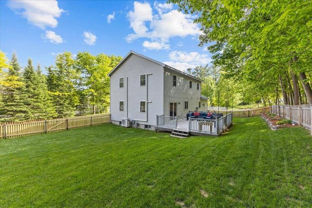 4 Greenbriar Drive, Essex, VT 05452