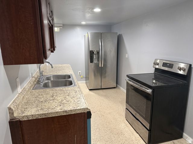 7112 S 2780 E, Cottonwood Heights, UT 84121