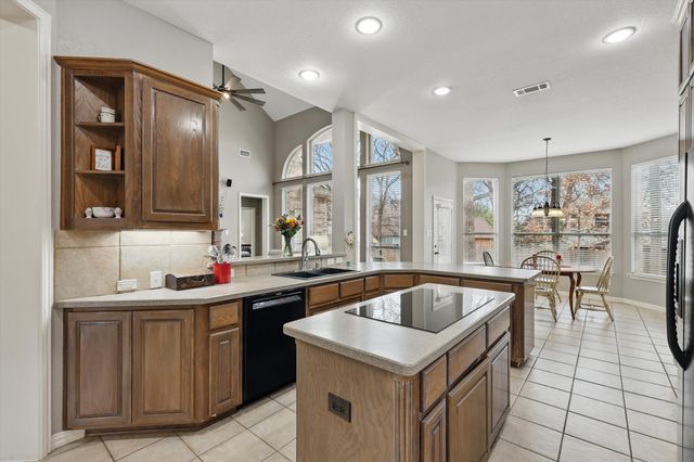 3106 Hidden Springs Drive, Corinth, TX 76210