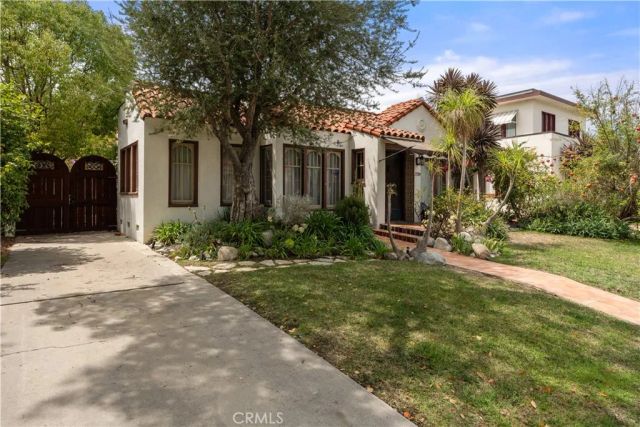 3729 Olive, Long Beach, CA 90807
