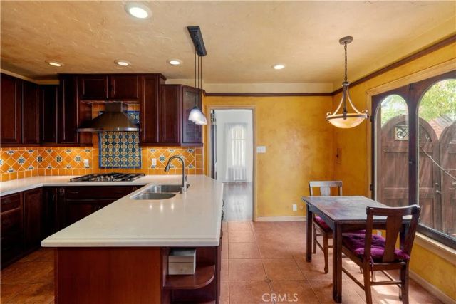 3729 Olive, Long Beach, CA 90807