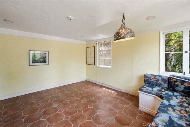 3729 Olive, Long Beach, CA 90807