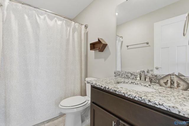 2821 Talon Circle NE, Huntsville, AL 35811