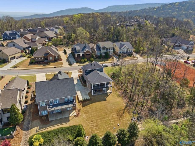 2821 Talon Circle NE, Huntsville, AL 35811