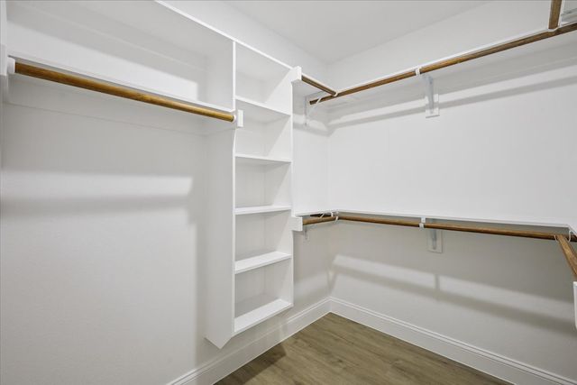 111 N Oak Street, Ector, TX 75439