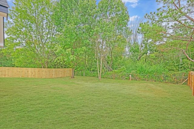 111 N Oak Street, Ector, TX 75439