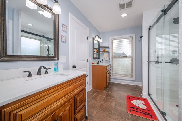 107 Red Gate Ct, Wartrace, TN 37183