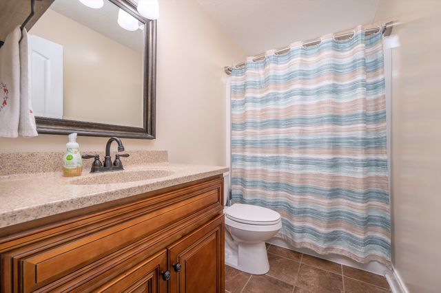 107 Red Gate Ct, Wartrace, TN 37183