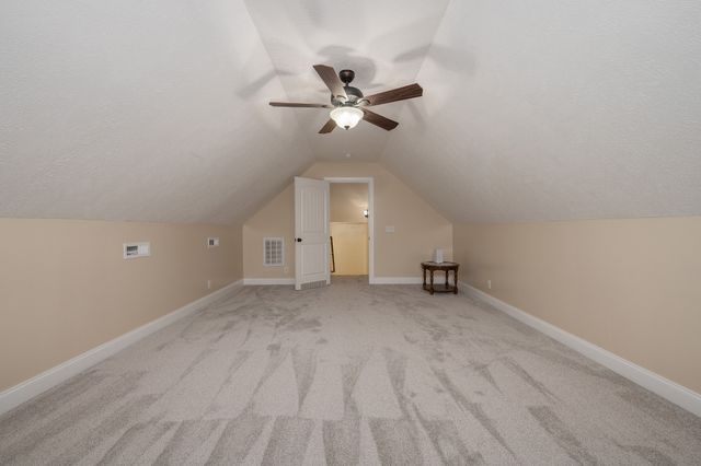 107 Red Gate Ct, Wartrace, TN 37183