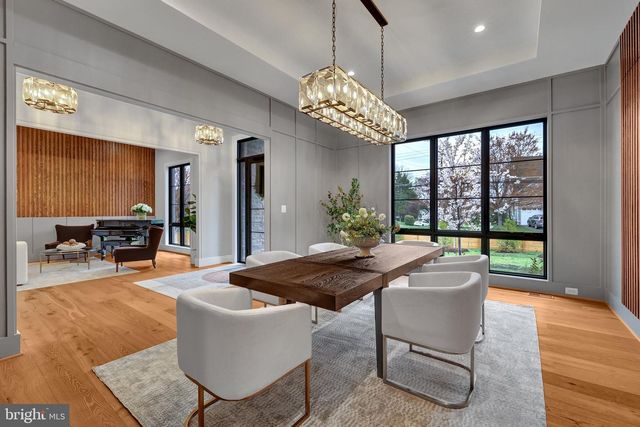 1100 BALLS HILL RD, Mclean, VA 22101