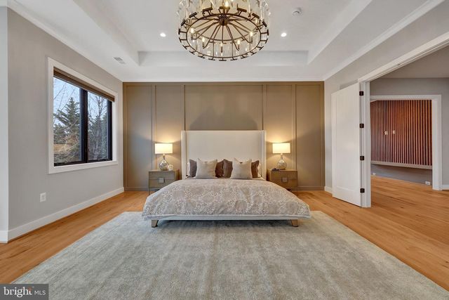 1100 BALLS HILL RD, Mclean, VA 22101