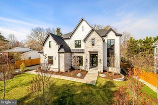 1100 BALLS HILL RD, Mclean, VA 22101